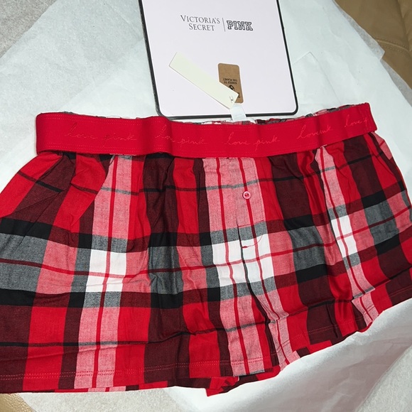 (XL) Victoria’s Secret Plaid Flannel Pajama Short - Picture 8 of 16